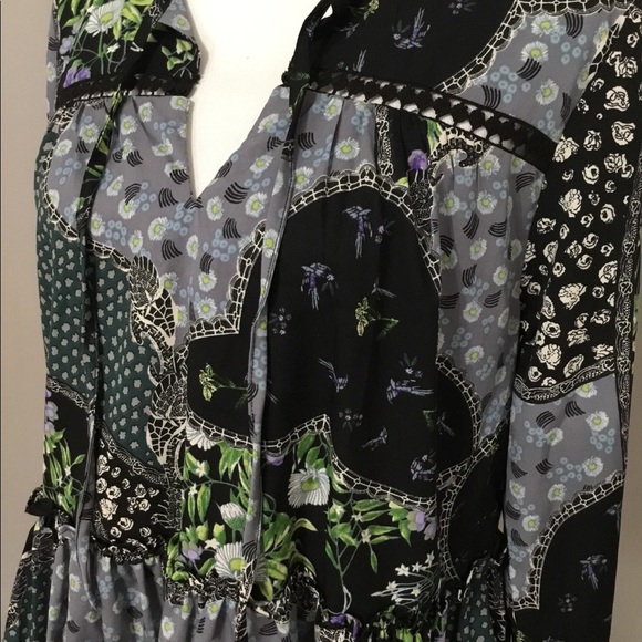 NWT Chelsea Theodore Black Floral Blouse Sz S - Picture 3 of 4